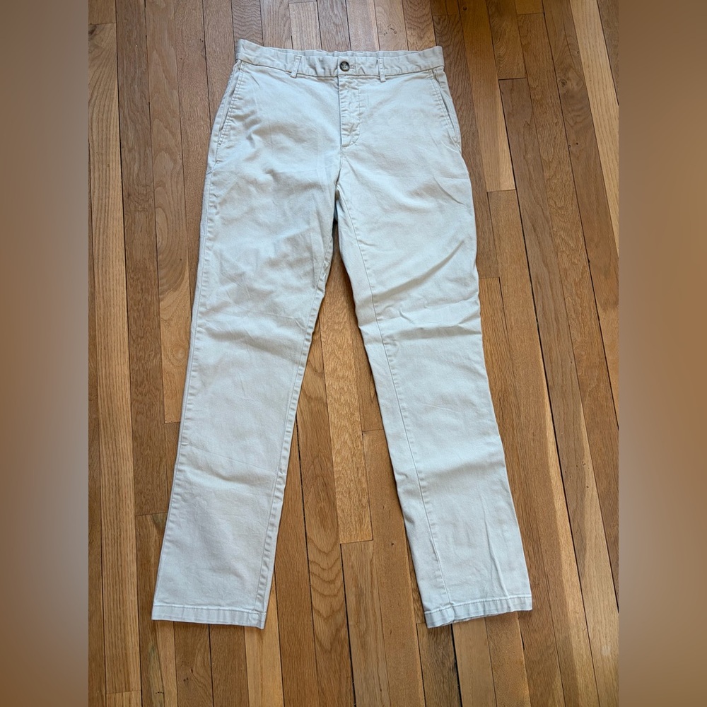 Men’s Old Navy Khaki Chinos (32x34)